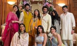 Arjun Kapoor shares photos with his cousins