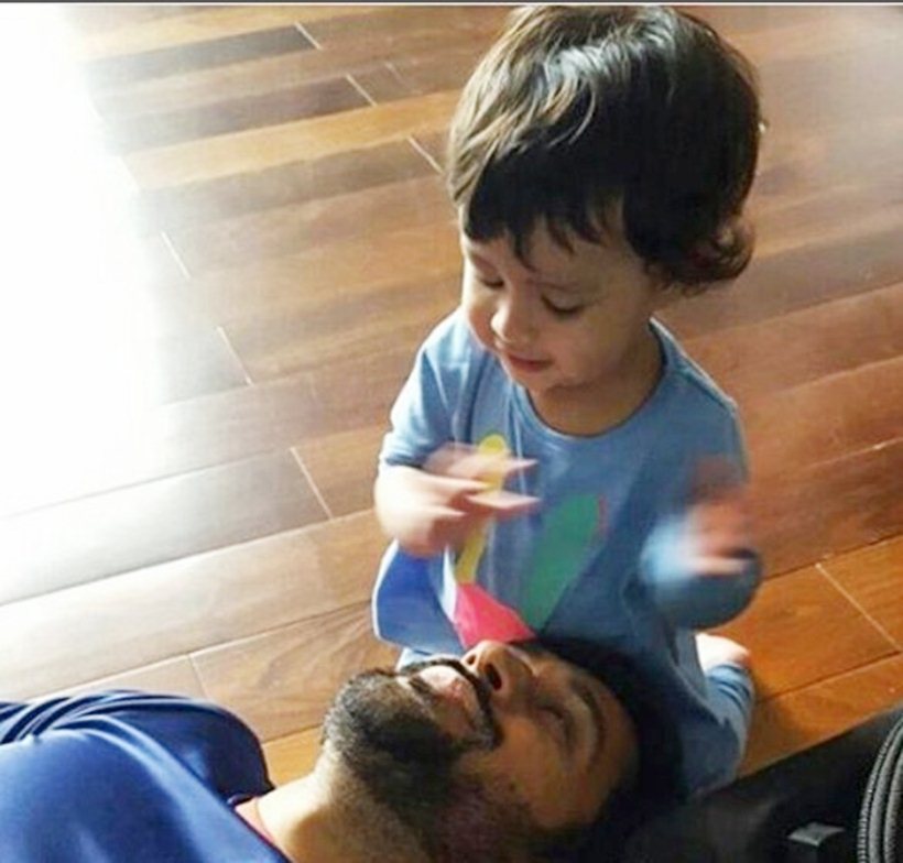 20 Lovable Pictures Of Dhoni S Adorable Daughter Ziva You Wouldn T Want To Miss
