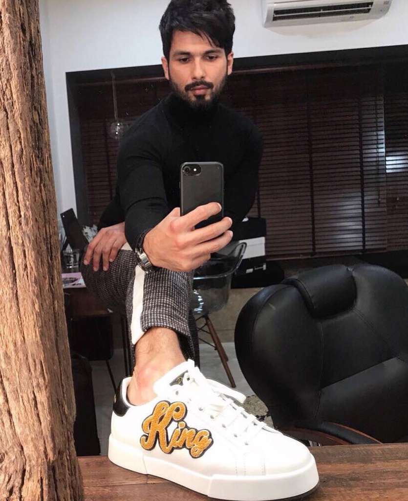 shahid kapoor formal look