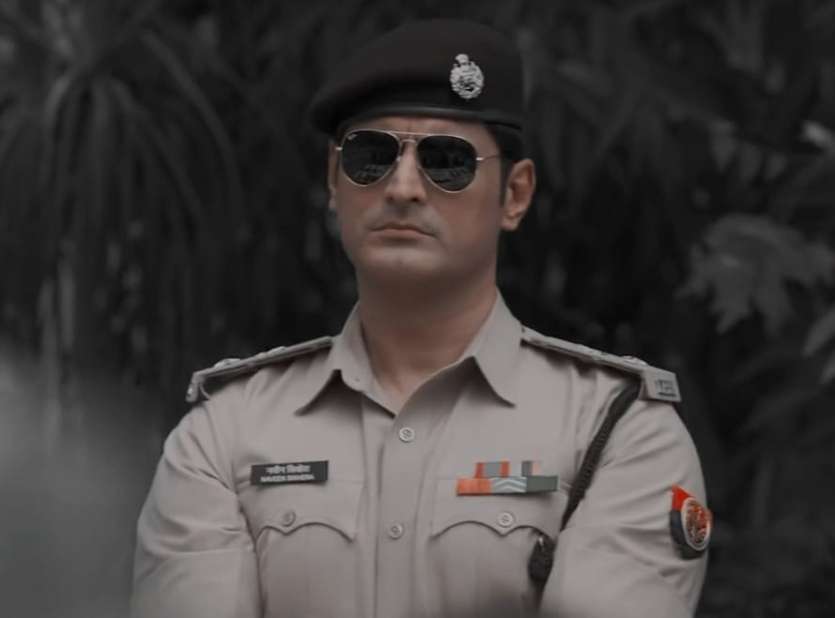 Mohit Raina will be reprising the role of his cop character SSP Naveen Sikhera in Bhaukaal season 2. All episodes of this gripping action drama stream on MX Player from January 20 