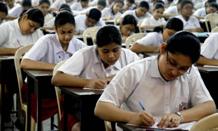 10 cbse class exam Board 2019: CBSE says 10 Examination rules, tightens Class 10 cbse class exam Board 2019: CBSE says 10 Examination rules, tightens Class