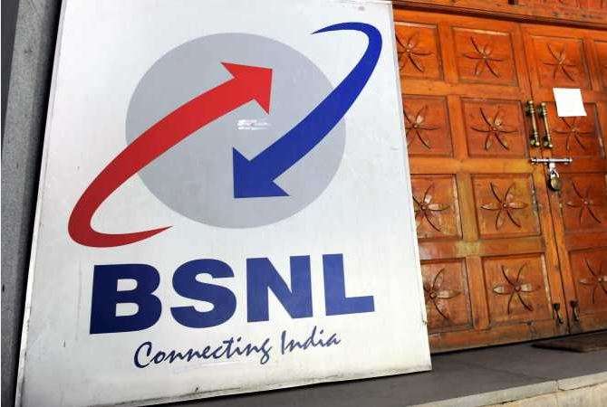 Congress slams government over BSNL, MTNL losses