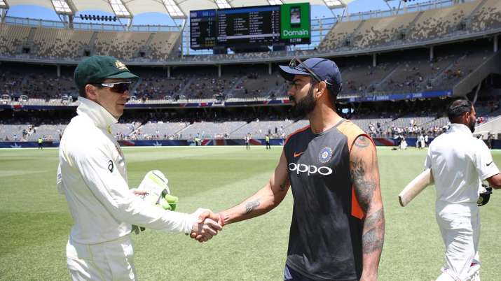 Tim Paine and Virat Kohli