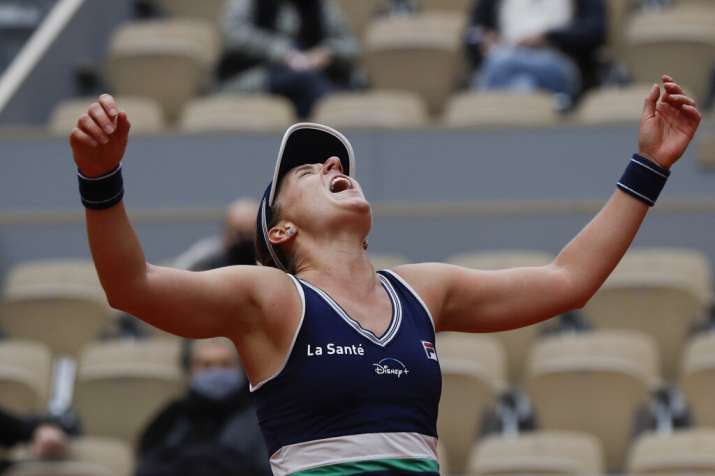 Nadia Podoroska becomes first female qualifier to reach ...