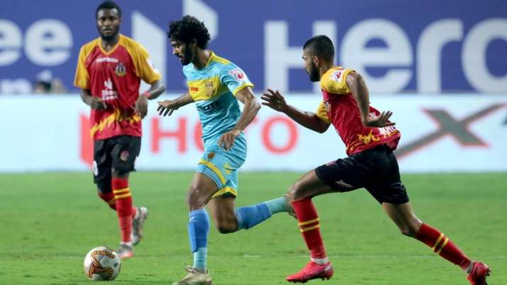 Both the sides are left with three matches each in the