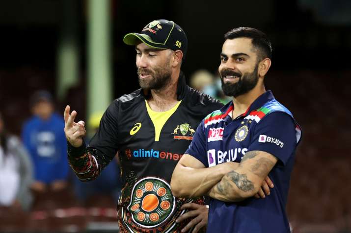 Glenn Maxwell, Virat Kohli