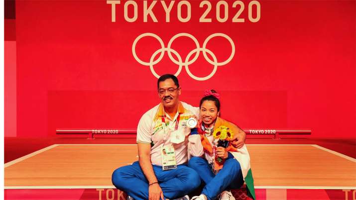 Indian Weightlifter Saikhom Mirabai Chanu with her coach