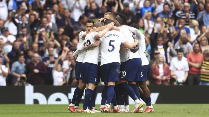 Tottenham players celebrate after Tottenham's Son Heung-min