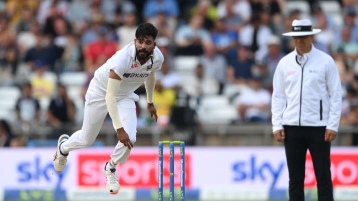 ENG vs IND | After racial abuse in Australia, English crowd throw ball at Mohammed Siraj