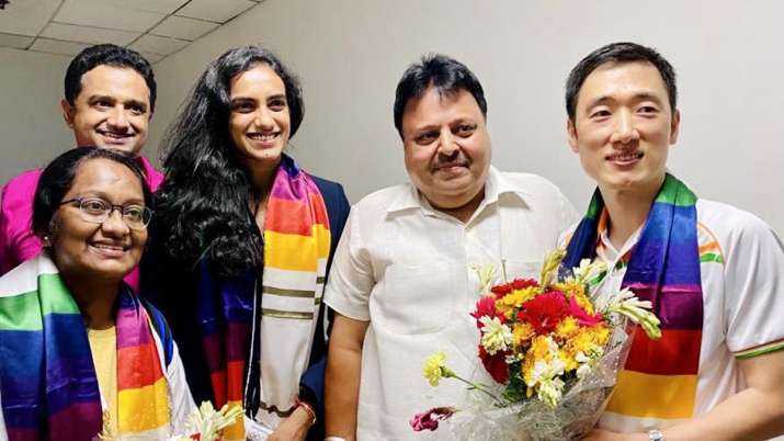 PV Sindhu with BAI general secretary Ajay Singhania