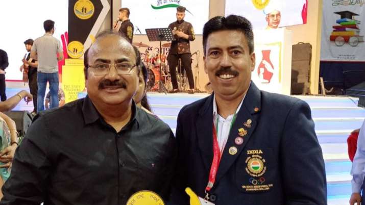 Sumit bhatia,